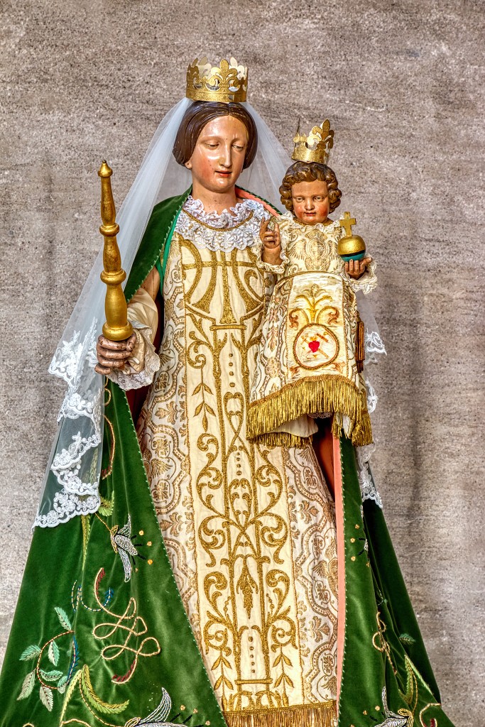 HDR Basiliek Sint Willibrordus rooms katholiek kerk hulst kerkfotografie religie religion bedevaart pelerinage kathedraal pelgrimage saint cathedrale cathedral basiliek basilique basilica